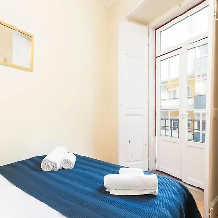 Apartment Guestready - Spacious 3br Graca Family Apt With City Views! Lisbon