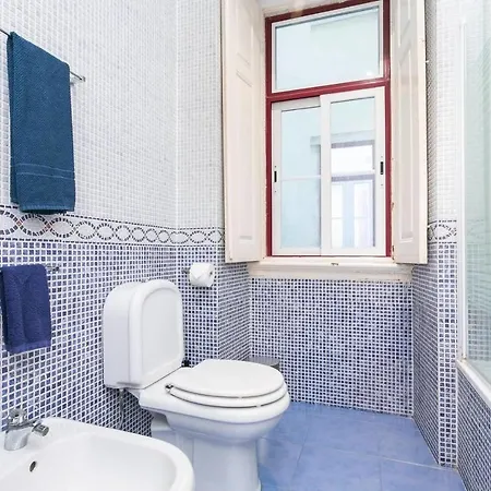 Guestready - Spacious 3br Graca Family Apt With City Views! Appartement